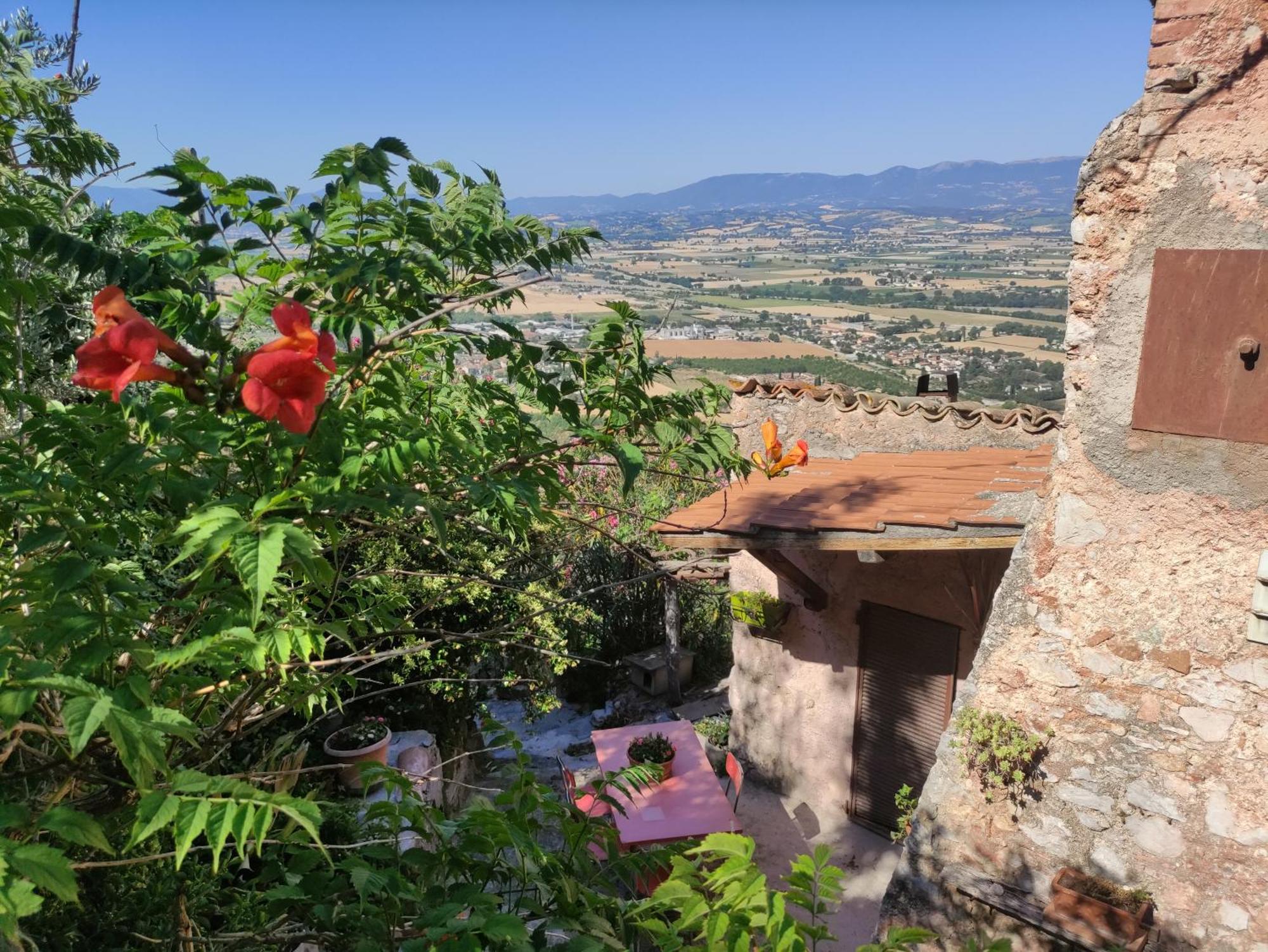 Villa Rurale Nei Pressi Castello カンペッロ・スル・クリトゥンノ エクステリア 写真